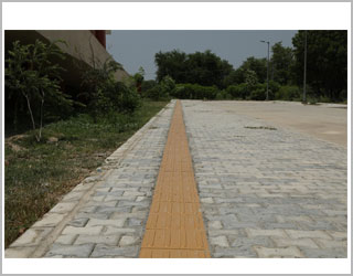 Tractile Path